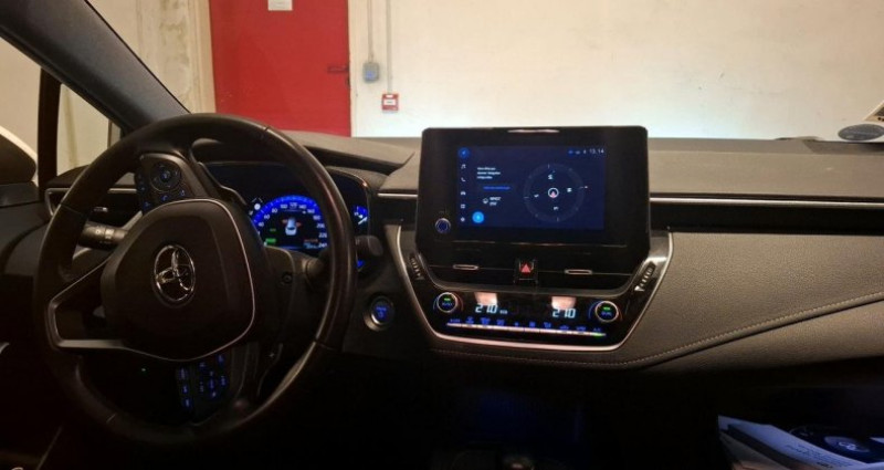 Toyota Corolla TOURING SPORT XII 2.0 HYBRIDE 184H DESIGN CAMERA CARPLAY  occasion � Saint-Égrève - photo n�4