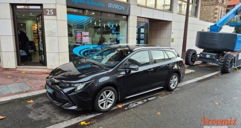 Toyota Corolla TOURING-SPORTS 1.8 122H 100 HYBRID FULL-HYBRID ACTIVE BVA  occasion  Enghien Les Bains