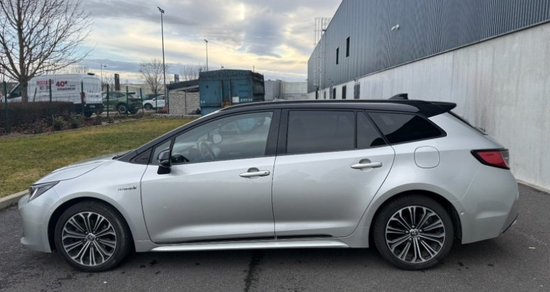 Toyota Corolla TOURING SPORTS HYBRIDE 122h Collection - ENTRETIEN - Cam�ra   occasion � Saint-Dizier - photo n�2