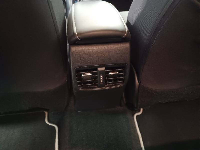 Toyota Corolla Touring Sports Hybride 122h Design  occasion � Toulouse - photo n�20