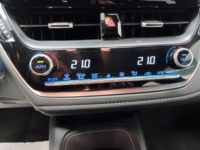 Toyota Corolla Touring Sports Hybride 122h Design  occasion � Toulouse - photo n�19