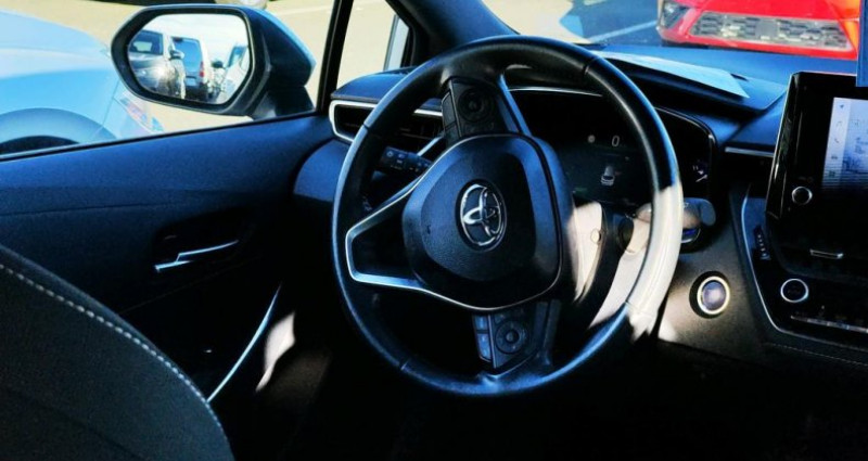 Toyota Corolla TOURING SPORTS Hybride 122h Dynamic Business  occasion � CHANAS - photo n�3