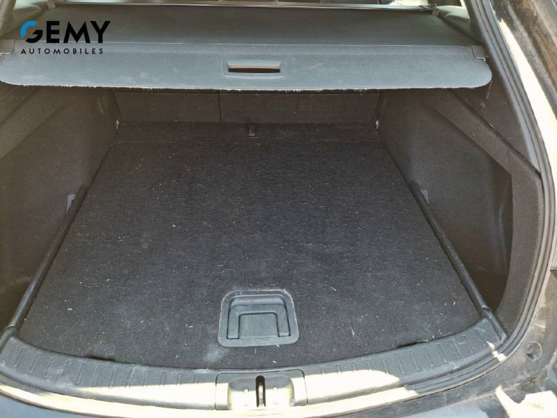 Toyota Corolla Touring Sports Hybride 122h Dynamic  occasion  VANNES - photo n6