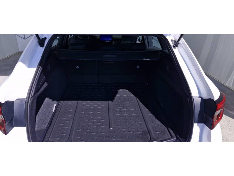 Toyota Corolla Touring Sports Hybride 122h Dynamic  occasion  Montauban - photo n4