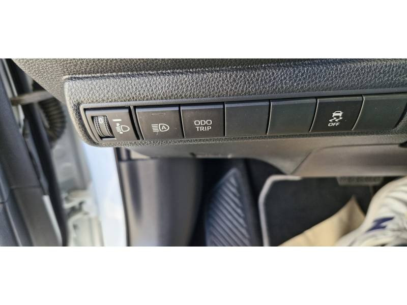Toyota Corolla Touring Sports Hybride 122h Dynamic  occasion  Montauban - photo n13