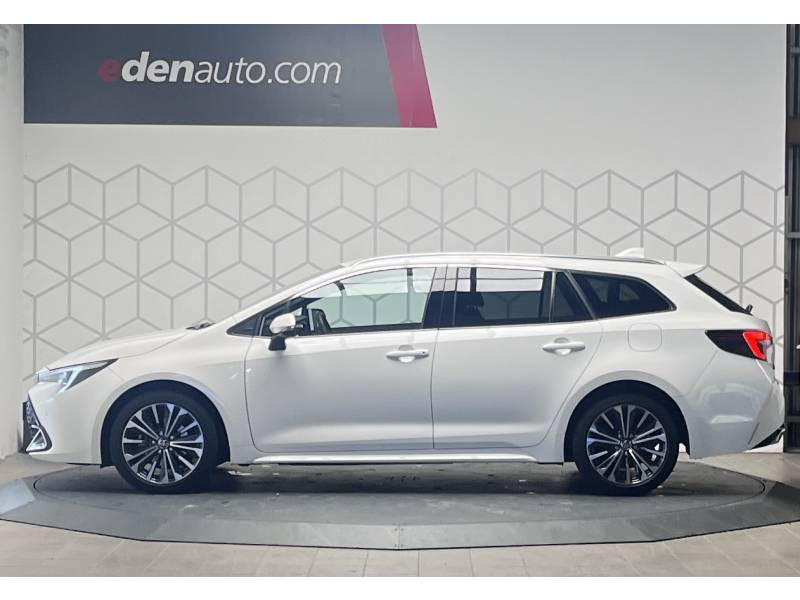 Toyota Corolla Touring Sports Hybride 140ch Design  occasion  Saint Laurent des Vignes - photo n4