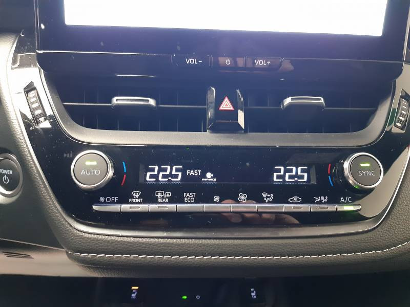 Toyota Corolla Touring Sports Hybride 140ch Design  occasion  Saint Laurent des Vignes - photo n10