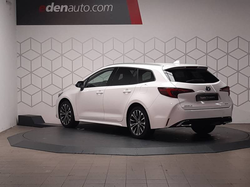 Toyota Corolla Touring Sports Hybride 140ch Design  occasion  Saint Laurent des Vignes - photo n2