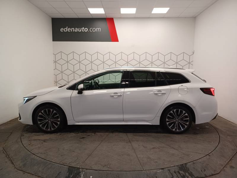 Toyota Corolla Touring Sports Hybride 140ch Design  occasion � Toulouse - photo n�2