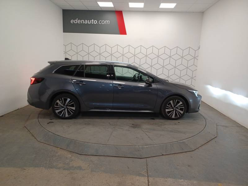 Toyota Corolla Touring Sports Hybride 140ch Design  occasion � Toulouse - photo n�6