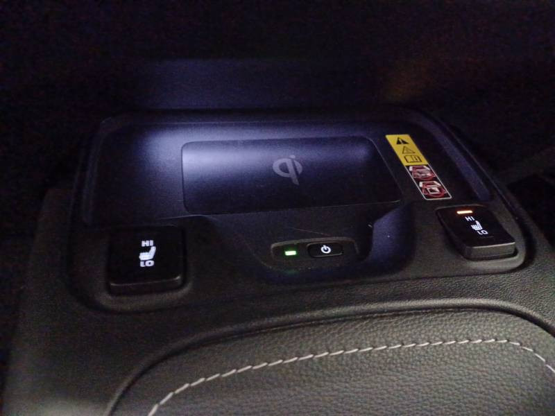 Toyota Corolla Touring Sports Hybride 140ch Design  occasion � Toulouse - photo n�17