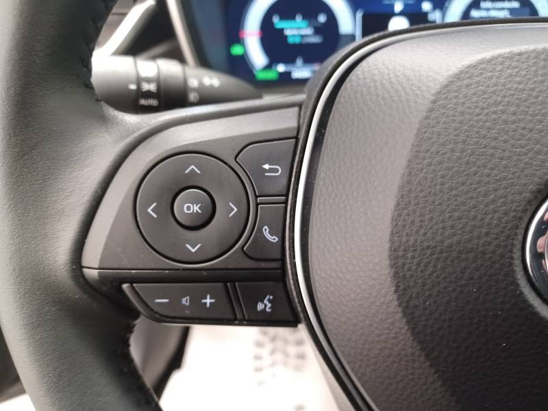 Toyota Corolla Touring Sports Hybride 140ch Design  occasion � Muret - photo n�16