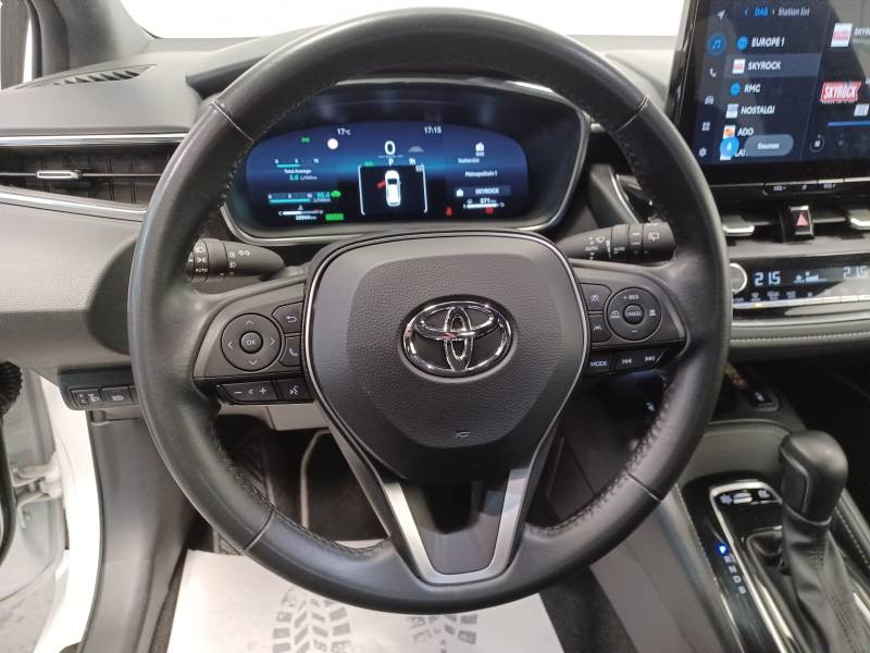Toyota Corolla Touring Sports Hybride 140ch Design  occasion � Toulouse - photo n�17