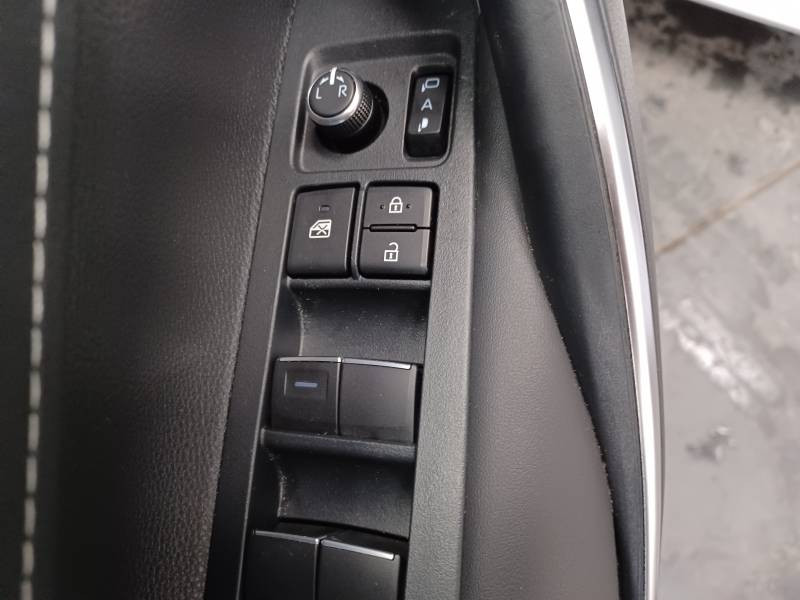 Toyota Corolla Touring Sports Hybride 140ch Design  occasion  Toulouse - photo n15