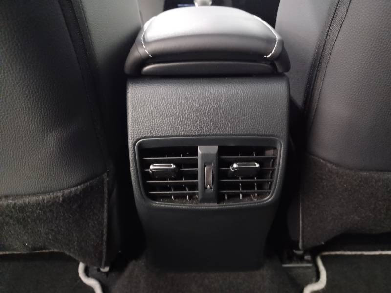 Toyota Corolla Touring Sports Hybride 140ch Design  occasion  Toulouse - photo n20