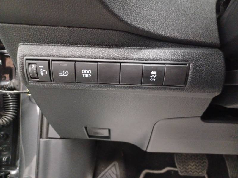 Toyota Corolla Touring Sports Hybride 140ch Design  occasion  Toulouse - photo n17