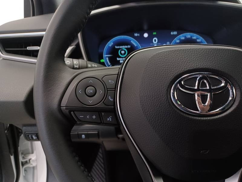 Toyota Corolla Touring Sports Hybride 140ch Design  occasion  Toulouse - photo n18
