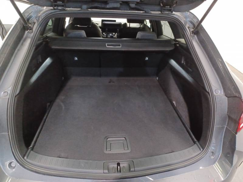 Toyota Corolla Touring Sports Hybride 140ch Design  occasion � Toulouse - photo n�14