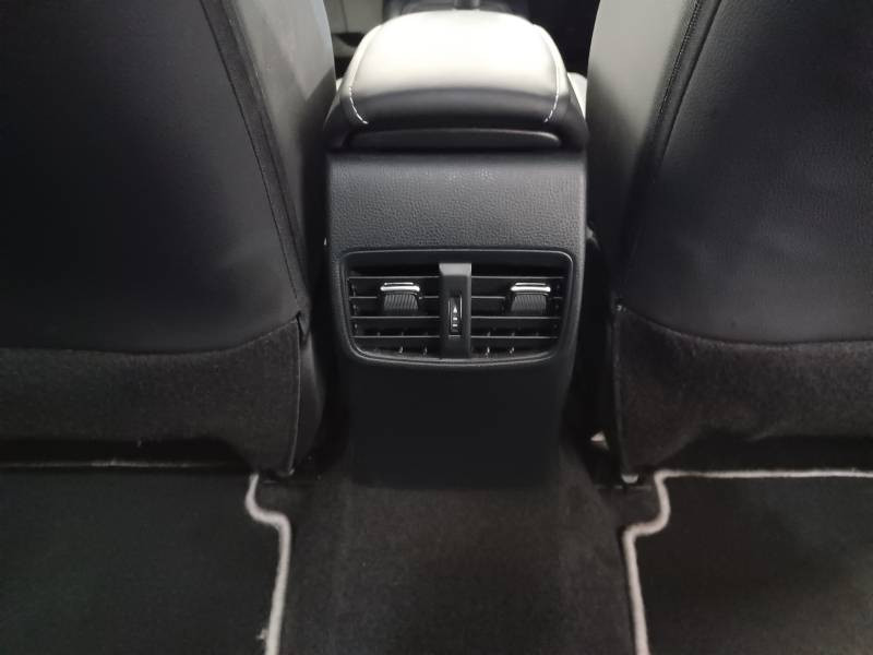 Toyota Corolla Touring Sports Hybride 140ch Design  occasion � Toulouse - photo n�17