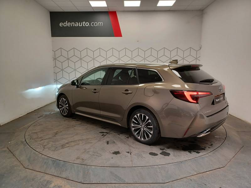 Toyota Corolla Touring Sports Hybride 140ch Design  occasion  Toulouse - photo n3