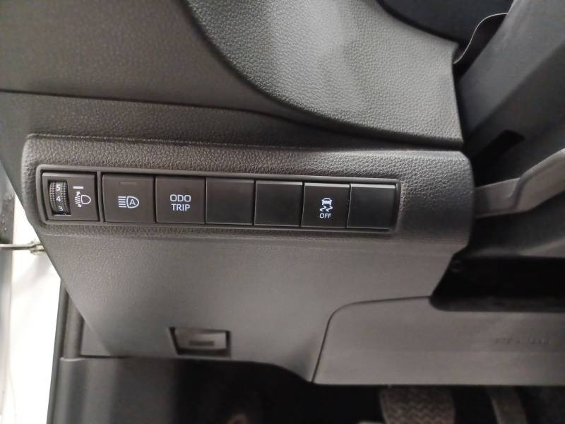 Toyota Corolla Touring Sports Hybride 140ch Design  occasion � Toulouse - photo n�19