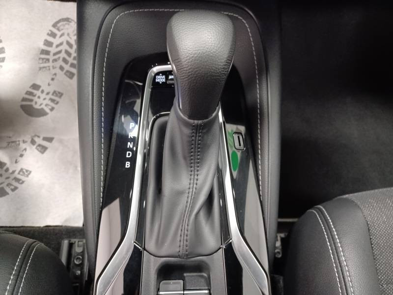 Toyota Corolla Touring Sports Hybride 140ch Design  occasion � Muret - photo n�10