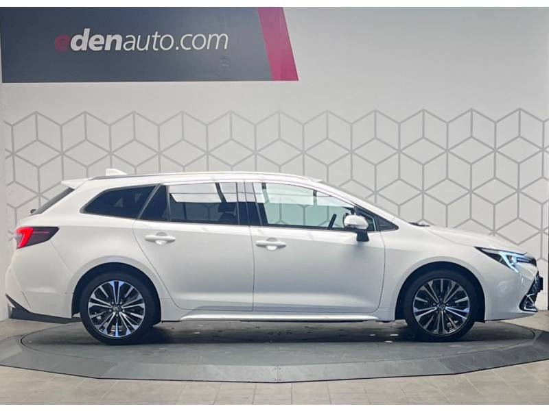 Toyota Corolla Touring Sports Hybride 140ch Design  occasion � VELINES - photo n�4