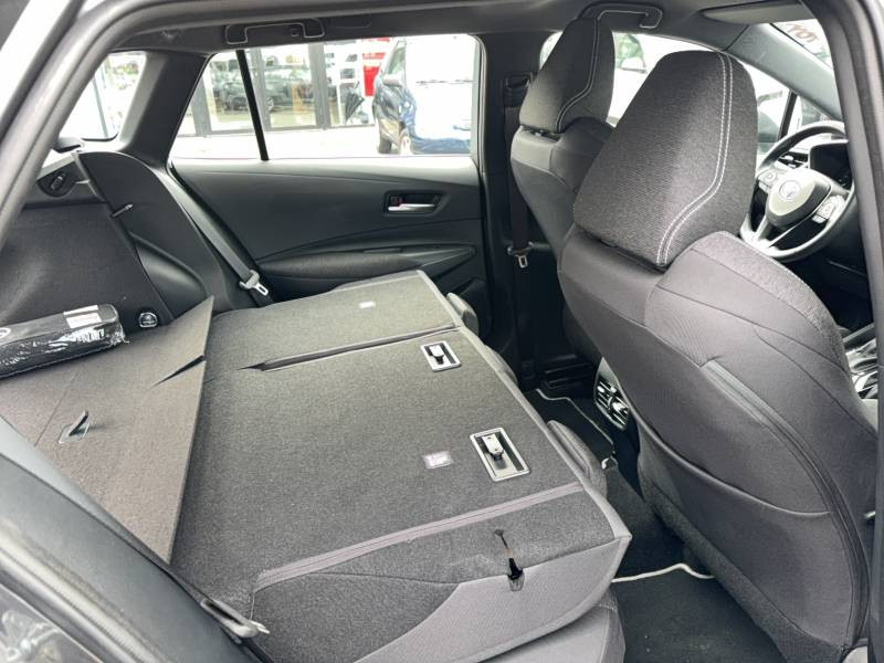 Toyota Corolla Touring Sports Hybride 140ch Dynamic Business  occasion � TOULOUSE - photo n�17