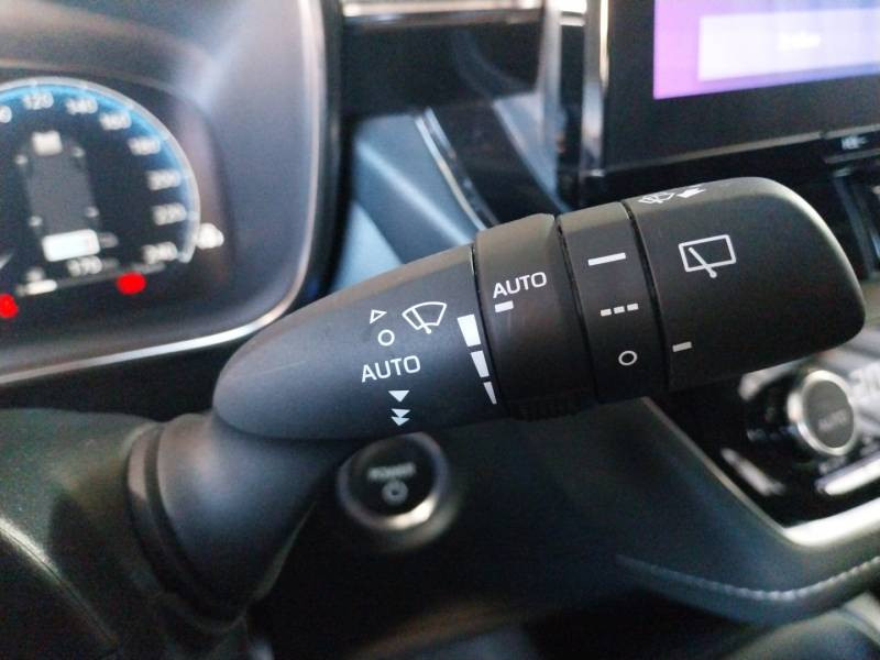 Toyota Corolla Touring Sports Hybride 140ch Dynamic  occasion  Toulouse - photo n17