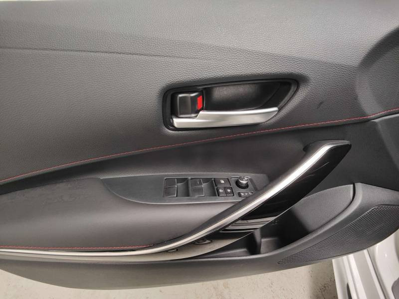 Toyota Corolla Touring Sports Hybride 140ch GR Sport  occasion à Cahors - photo n°6