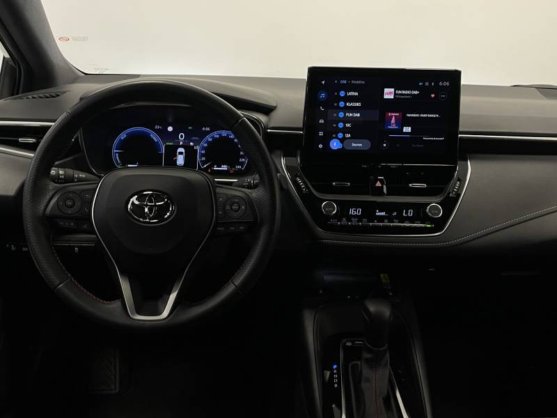 Toyota Corolla Touring Sports Hybride 140ch GR Sport  occasion � Muret - photo n�10