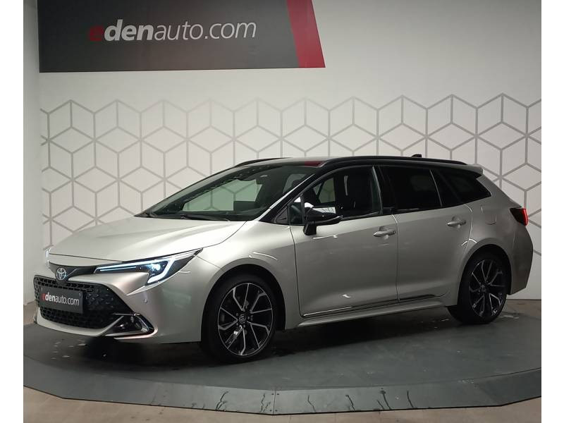 Toyota Corolla Touring Sports Hybride 196ch Collection  occasion  Saint Laurent des Vignes