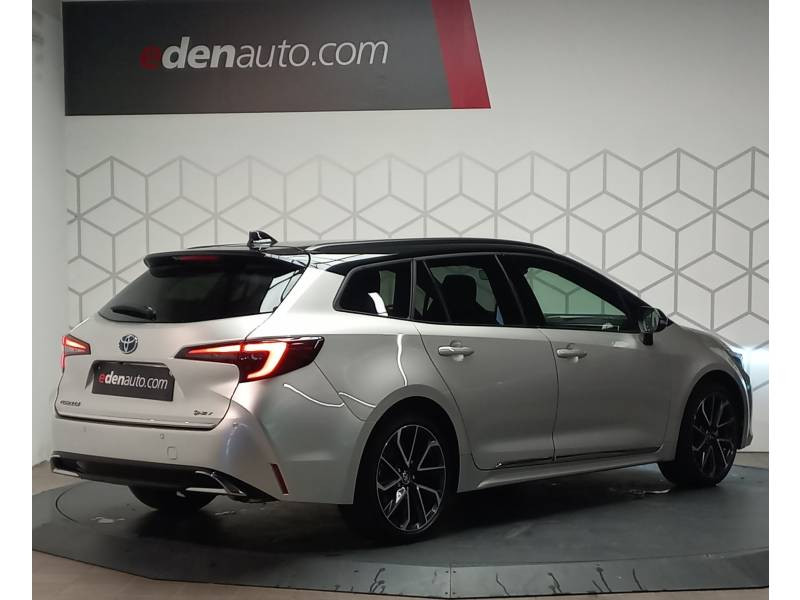 Toyota Corolla Touring Sports Hybride 196ch Collection  occasion  Saint Laurent des Vignes - photo n3