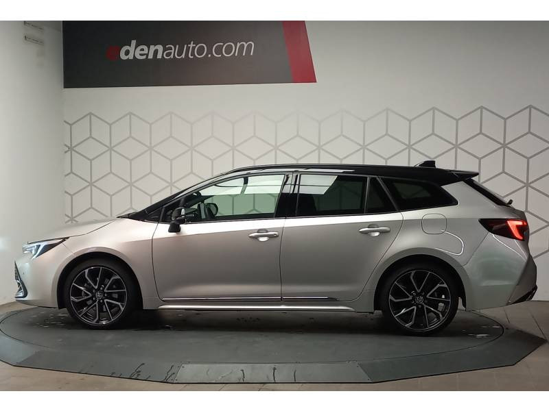 Toyota Corolla Touring Sports Hybride 196ch Collection  occasion  Saint Laurent des Vignes - photo n2