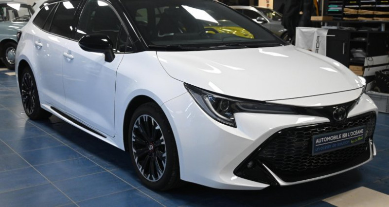 Toyota Corolla TOURING SPORTS HYBRIDE MY22 122h GR Sport / Suivi Garantie 1  occasion � ST SATURNIN - photo n�3