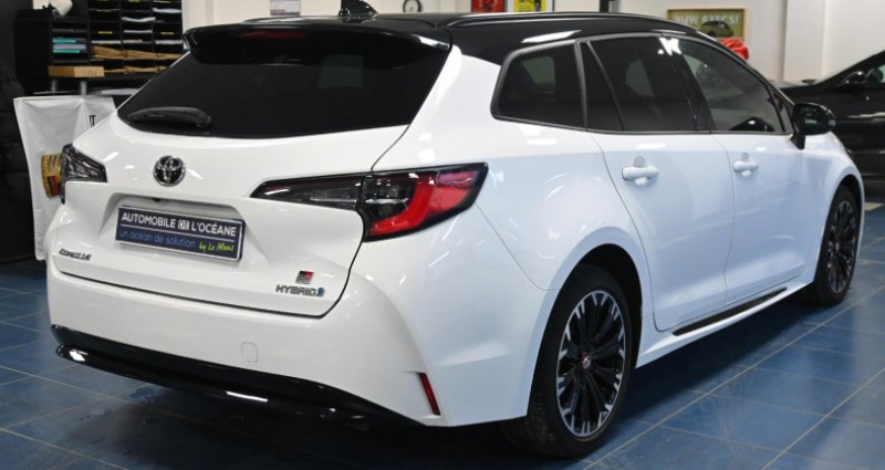 Toyota Corolla TOURING SPORTS HYBRIDE MY22 122h GR Sport / Suivi Garantie 1  occasion � ST SATURNIN - photo n�4