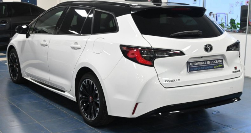 Toyota Corolla TOURING SPORTS HYBRIDE MY22 122h GR Sport / Suivi Garantie 1  occasion � ST SATURNIN - photo n�6