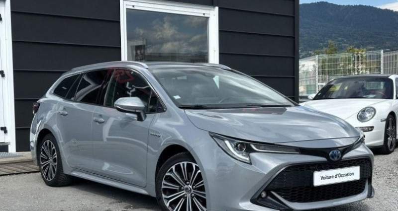 Toyota Corolla TOURING SPT 122H DESIGN ATTELAGE -  occasion  Cranves-Sales - photo n4