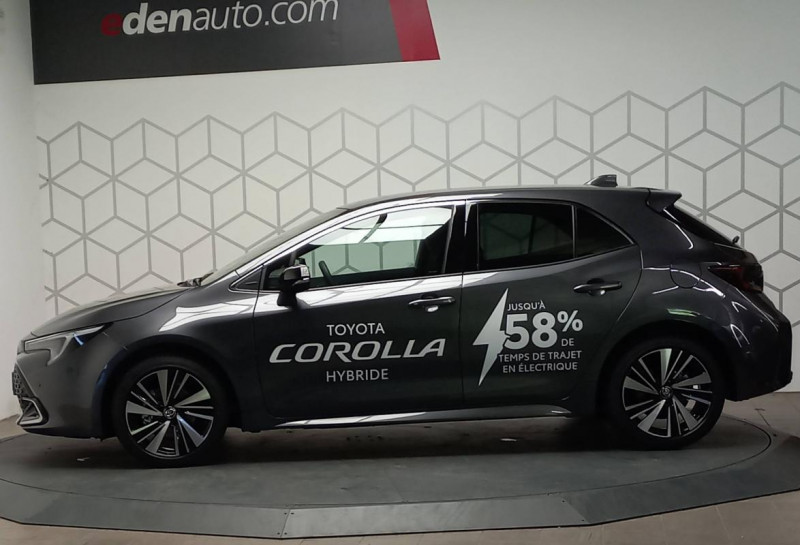 Toyota Corolla XII Hybride 140ch Design 5p  occasion  Boulazac Isle Manoire - photo n2