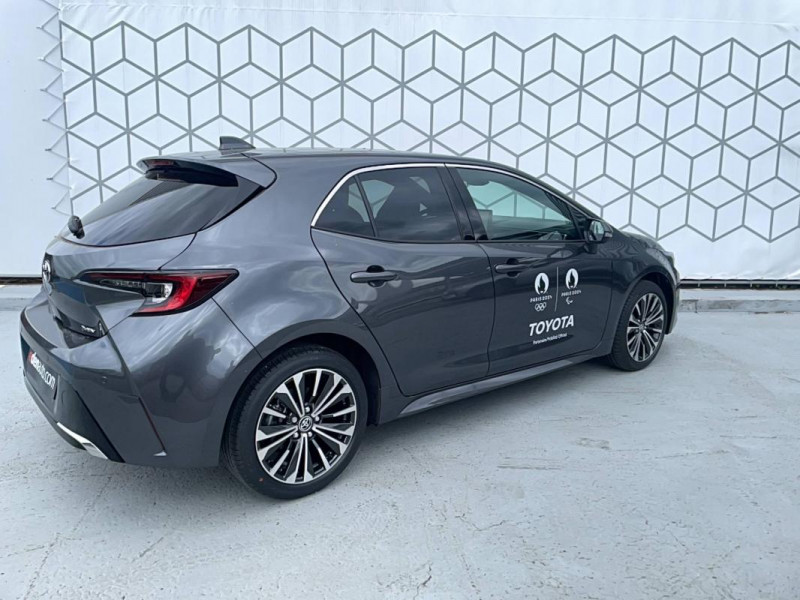 Toyota Corolla XII Hybride 140ch Design 5p  occasion  Brive-la-Gaillarde - photo n5