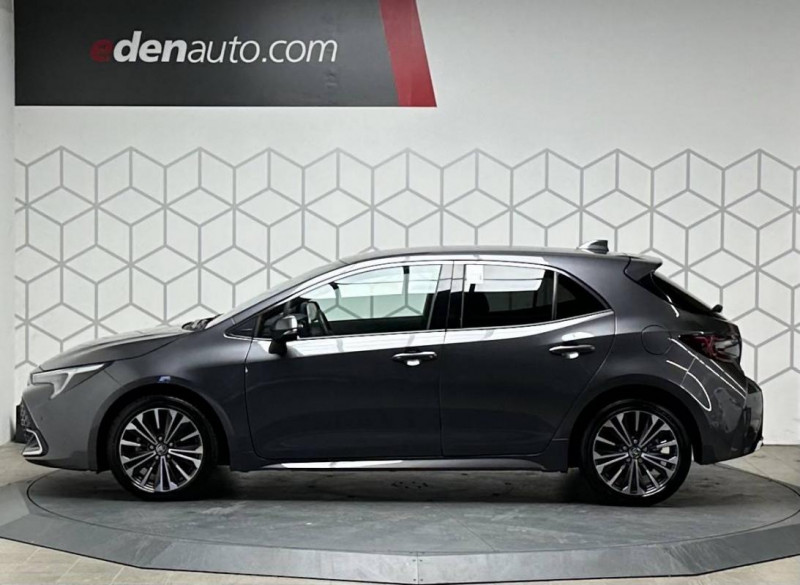 Toyota Corolla XII Hybride 140ch Design 5p  occasion  Prigueux - photo n8