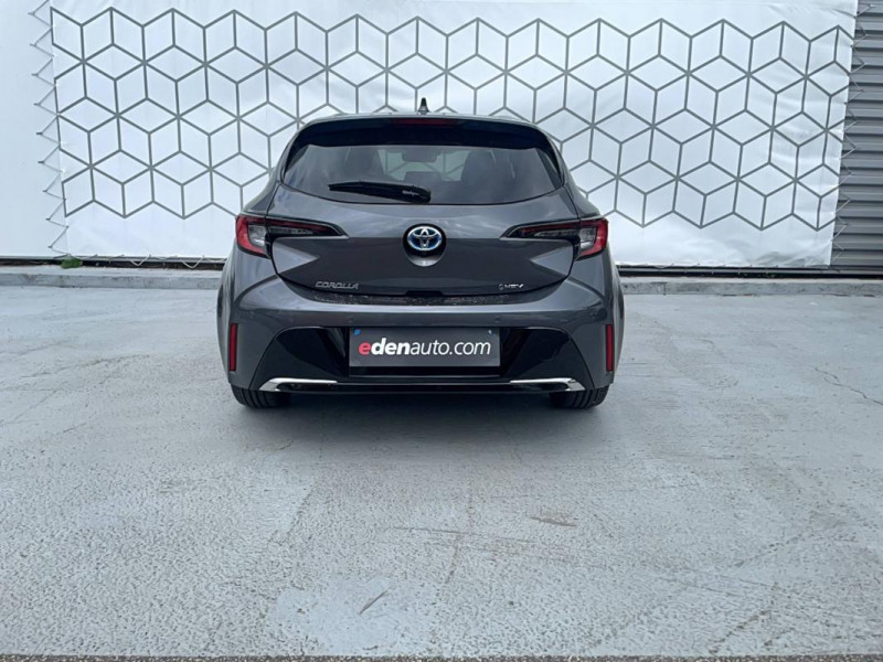 Toyota Corolla XII Hybride 140ch Design 5p  occasion  Brive-la-Gaillarde - photo n4
