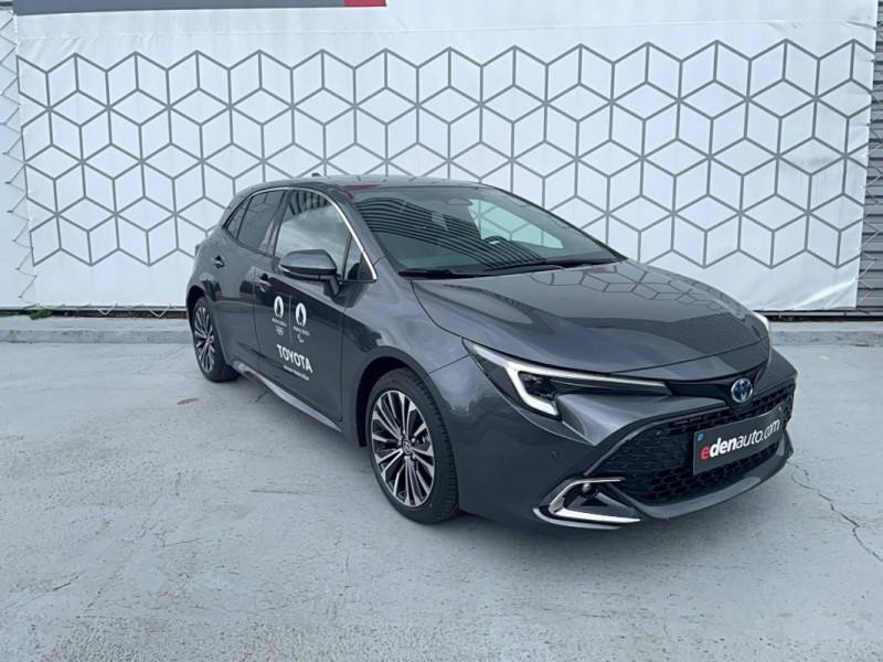 Toyota Corolla XII Hybride 140ch Design 5p  occasion  Brive-la-Gaillarde - photo n7