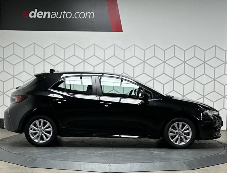 Toyota Corolla XII Hybride 140ch Dynamic 5p  occasion  Prigueux - photo n4