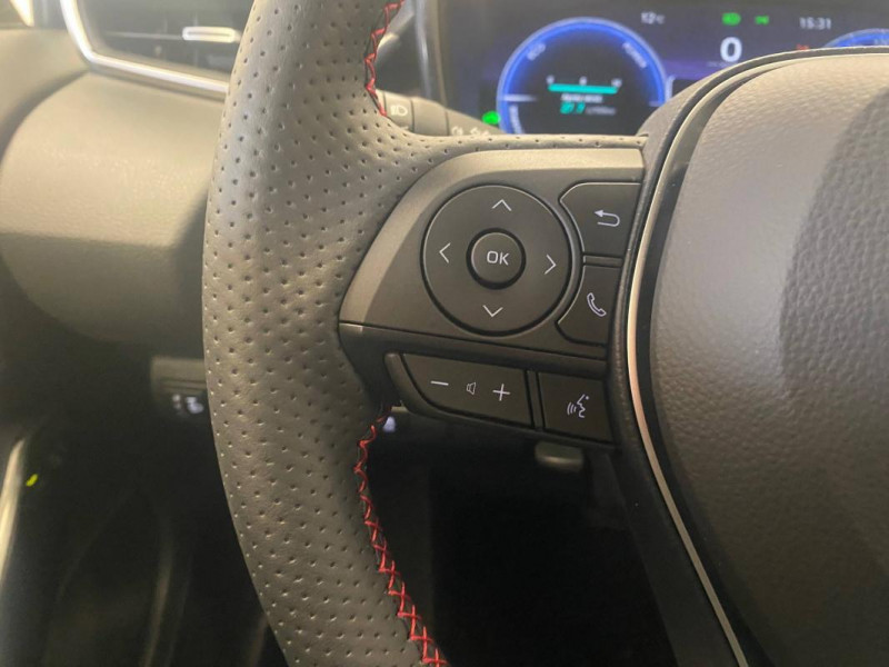 Toyota Corolla XII Hybride 140ch GR Sport 5p  occasion  Boulazac Isle Manoire - photo n6