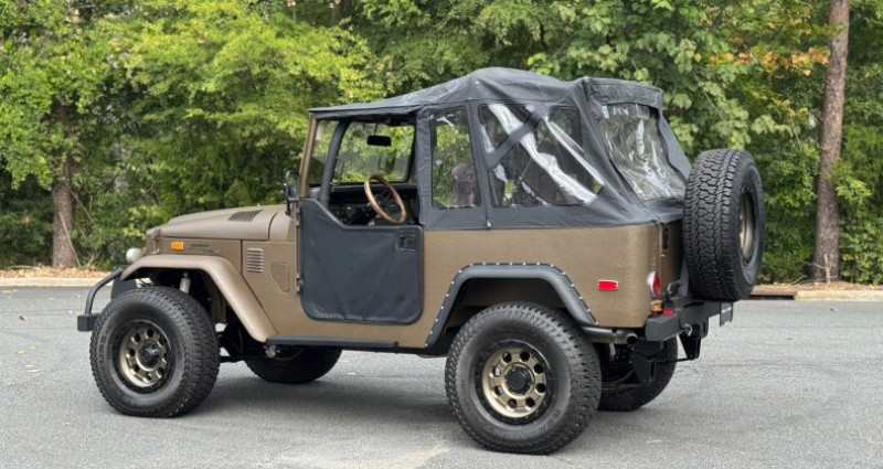 Toyota FJ cruiser  1974 - photo n°7 Toyota FJ cruiser   occasion à LYON - photo n°7