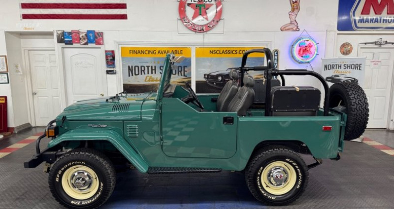 Toyota FJ cruiser  1976 - photo n°4 Toyota FJ cruiser   occasion à LYON - photo n°4