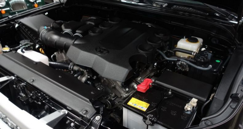 Toyota FJ cruiser V6 4.0L - Modèle Unique Noir occasion à SAINT AVERTIN - photo n°7