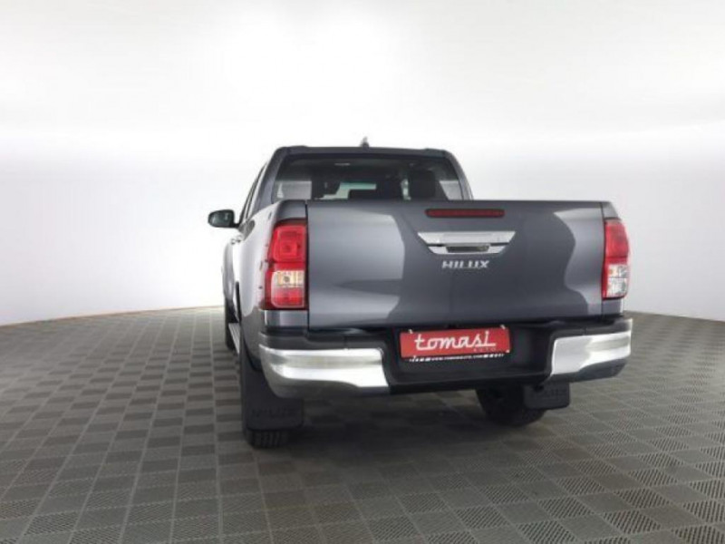Toyota Hilux TOYOTA Hilux Hilux 2.4 D-4D A/T 4WD 4 porte Doub  occasion  L'Union - photo n5