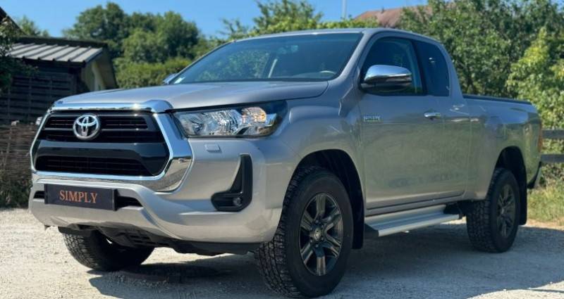 Toyota Hilux X-TRA CABINE RC23 4WD 2.8L 204 D-4D BVA LEGENDE (36 241,67 H 2023 - photo n°3 Toyota Hilux X-TRA CABINE RC23 4WD 2.8L 204 D-4D BVA LEGENDE (36 241,67 H  occasion à allonzier de la caille - photo n°3
